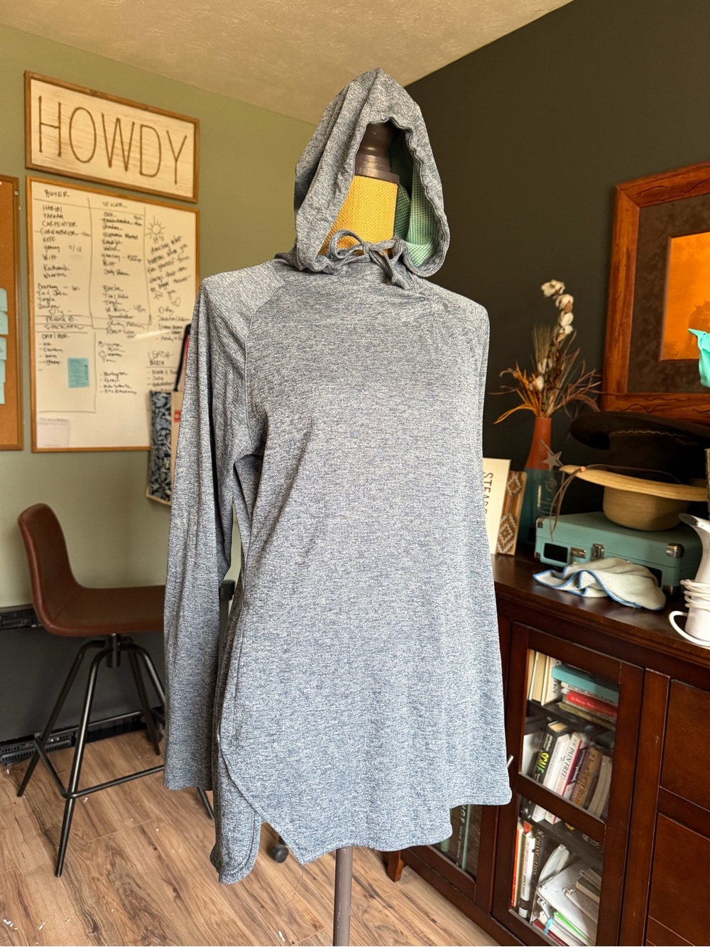 Simms Women's Gray Hoodie
